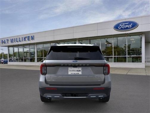 Carbonized Gray Metallic 2026 Ford Explorer Active