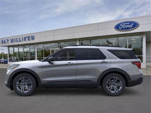 Carbonized Gray Metallic 2026 Ford Explorer Active