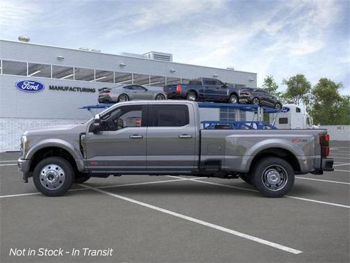 2026 Ford F-450 Platinum