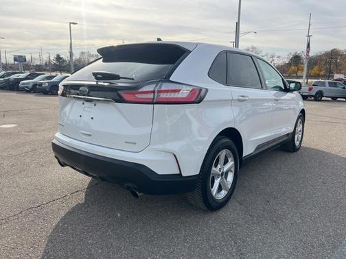 2019 Ford Edge SE