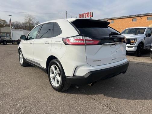 2019 Ford Edge SE