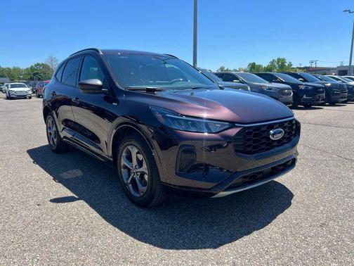 Cinnabar Red Metallic Premium Colorant 2023 Ford Escape ST-Line
