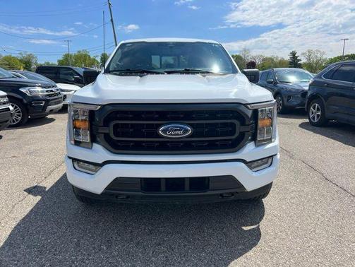 Oxford White 2023 Ford F-150 XLT