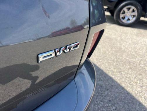 Carbonized Gray Metallic 2024 Ford Escape ST-Line