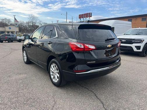 Mosaic Black Metallic 2018 Chevrolet Equinox LT