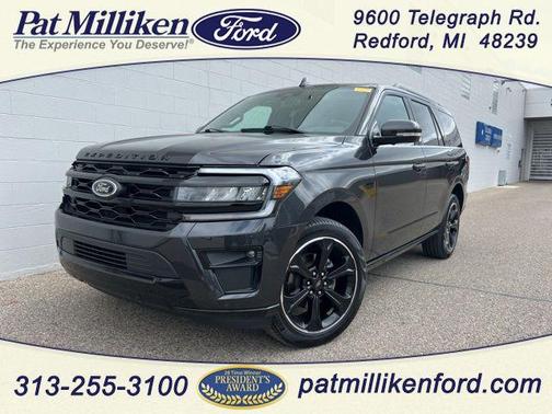 Dark Matter Gray Metallic 2024 Ford Expedition Limited