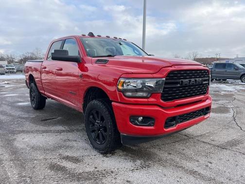 2022 RAM 2500 Big Horn Crew Cab 4x4 6'4' Box