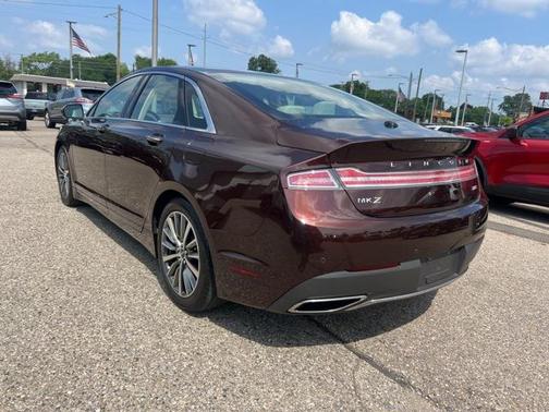 2019 Lincoln MKZ Standard