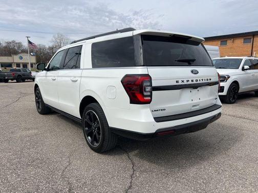 Star White Metallic Tri-Coat 2024 Ford Expedition Max Limited