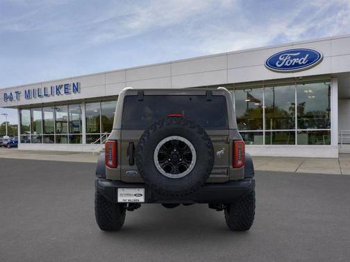 Marsh Gray 2026 Ford Bronco Badlands
