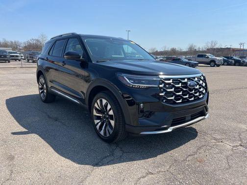 Agate Black Metallic 2025 Ford Explorer Platinum