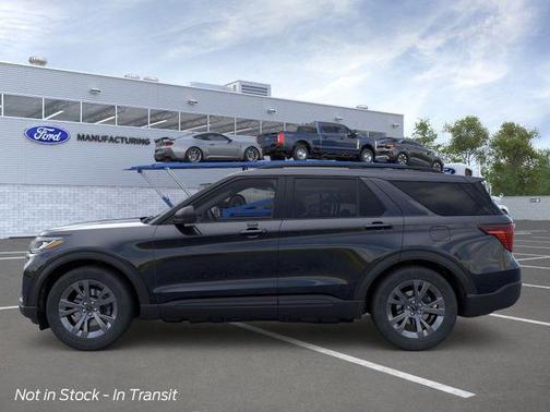 Agate Black Metallic 2026 Ford Explorer Active