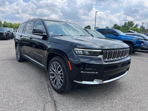2023 Jeep Grand Cherokee L Summit Reserve