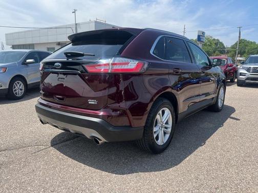 2020 Ford Edge SEL