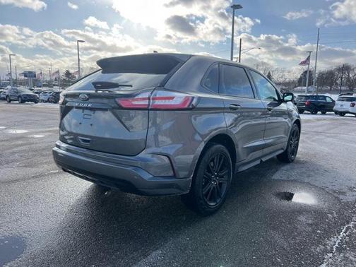 2023 Ford Edge ST Line