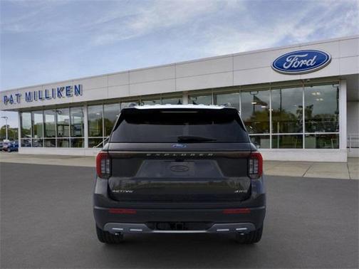 2025 Ford Explorer Active