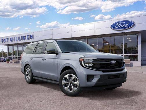Glacier Gray Metallic Tri-Coat 2027 Ford Expedition Active