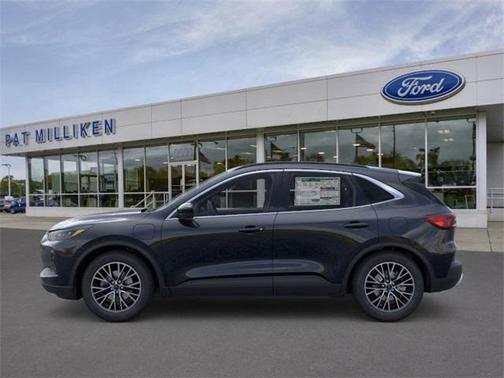 2026 Ford Escape PHEV SE