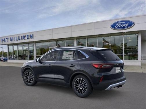 2026 Ford Escape PHEV SE