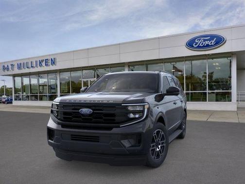 Agate Black Metallic 2026 Ford Expedition Active