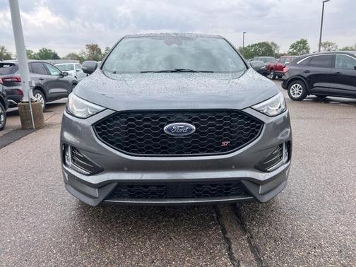 2022 Ford Edge ST