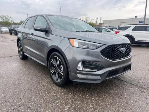 2022 Ford Edge ST