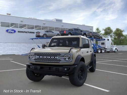 Desert Sand 2026 Ford Bronco Badlands