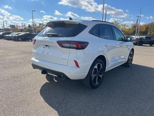 2023 Ford Escape ST-Line Select