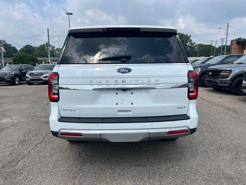 Oxford White 2023 Ford Expedition Max Limited