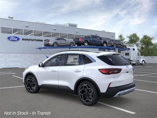2026 Ford Escape Platinum