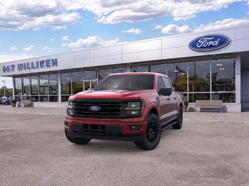 Ruby Red Metallic Tinted Clearcoat 2026 Ford F-150 XLT