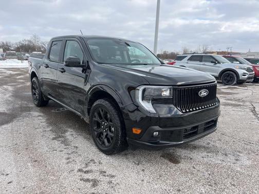 2025 Ford Maverick Lobo Standard