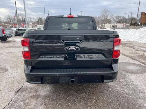 2025 Ford Maverick Lobo Standard