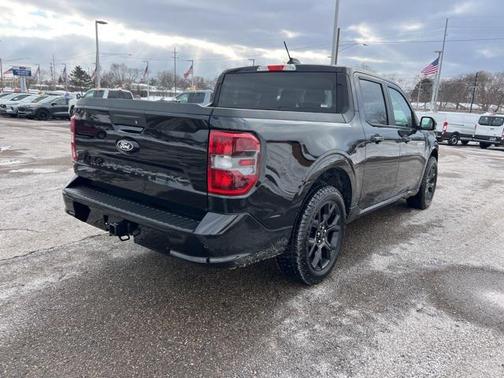 2025 Ford Maverick Lobo Standard