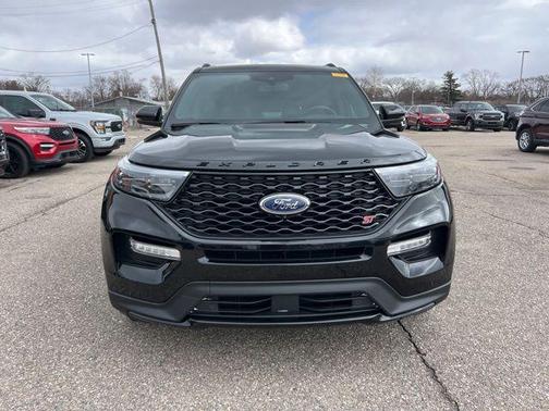 Agate Black Metallic 2024 Ford Explorer ST