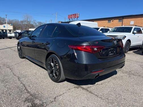 2020 Alfa Romeo Giulia Ti