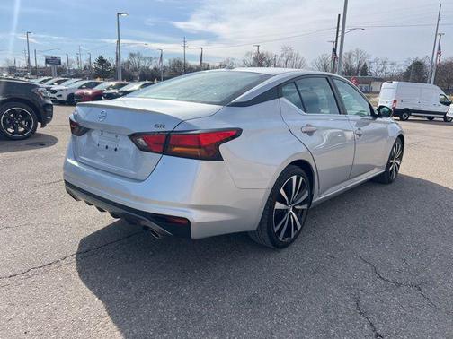 2019 Nissan Altima 2.5 SR