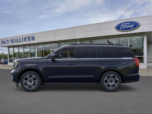 Agate Black Metallic 2026 Ford Expedition Active