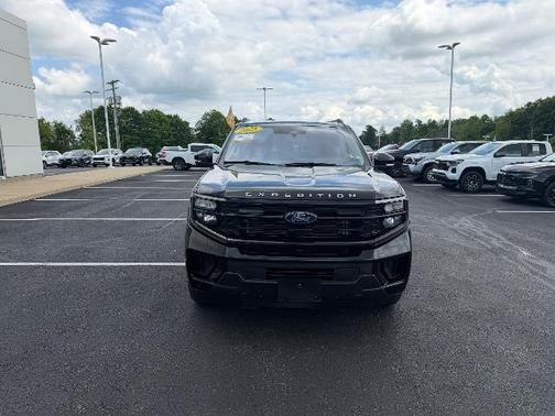 AGATE BLACK METALLIC 2025 Ford Expedition ACTIVE