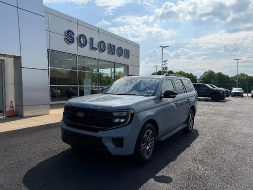 GLACIER GRAY METALLIC TC 2025 Ford Expedition ACTIVE