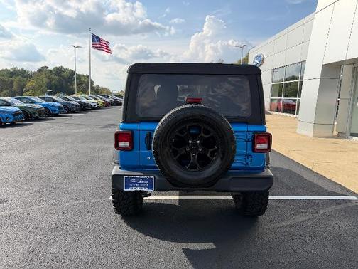 2021 Jeep Wrangler SPORT