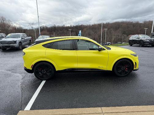 GRABBER YELLOW 2025 Ford Mustang Mach-E GT
