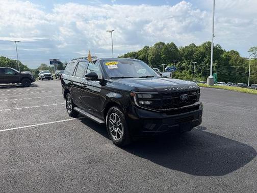 AGATE BLACK METALLIC 2025 Ford Expedition ACTIVE