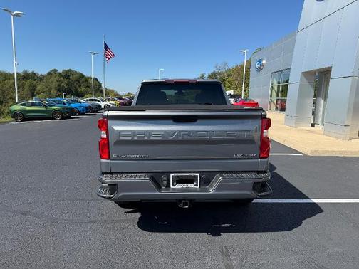 2022 Chevrolet Silverado 1500 Limited CUSTOM