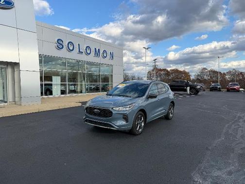 2023 Ford Escape ST-LINE