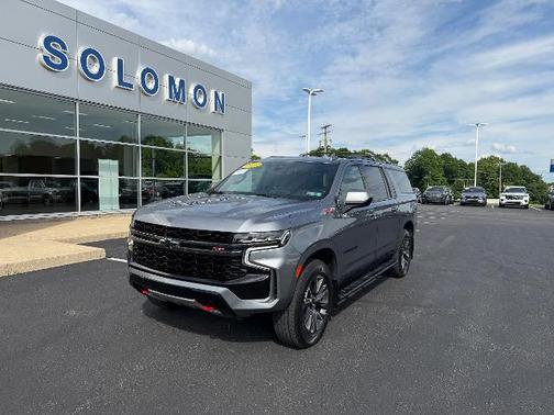 Satin Steel Metallic 2021 Chevrolet Suburban Z71