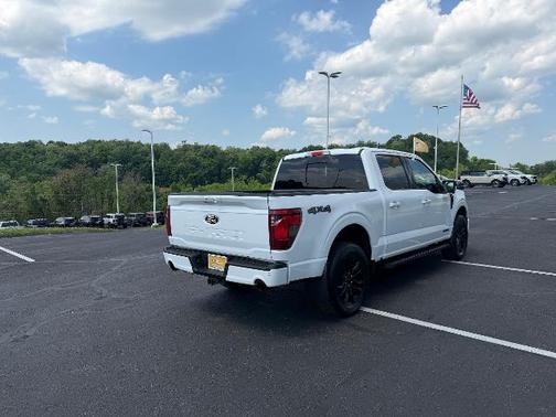 OXFORD WHITE 2024 Ford F-150 XLT