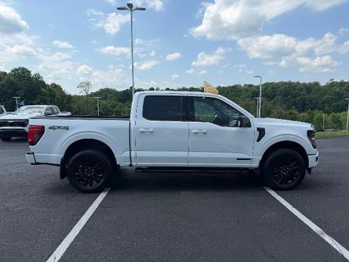 OXFORD WHITE 2024 Ford F-150 XLT
