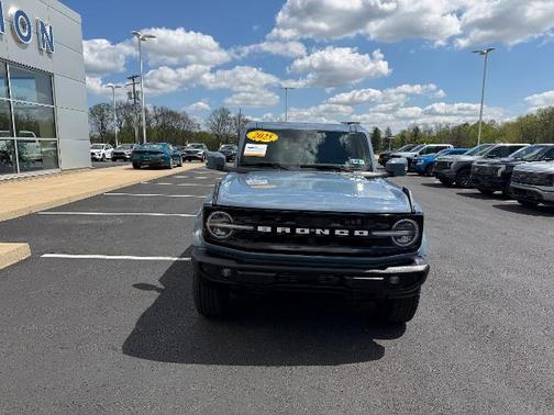 AZURE GRAY MET TRI-COAT 2025 Ford Bronco OUTER BANKS