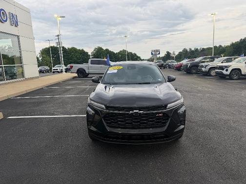 Mosaic Black Metallic 2024 Chevrolet Trax 1RS
